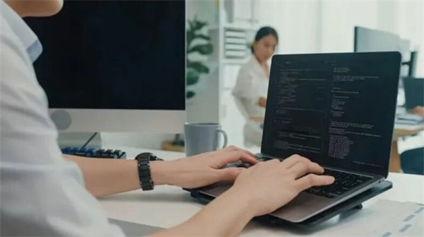 AI赋能，窃密升级？2025年，这…